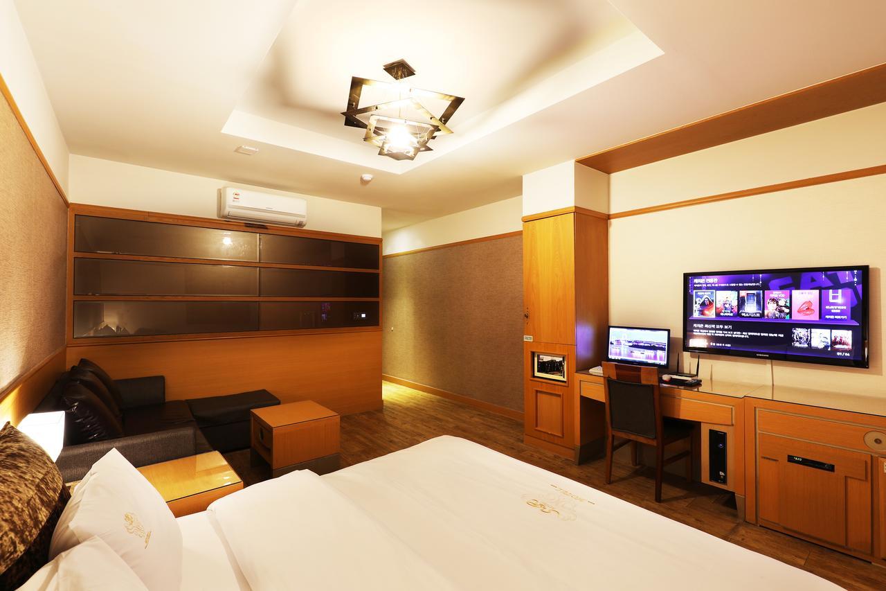 Bucheon Sr Hotel Dış mekan fotoğraf