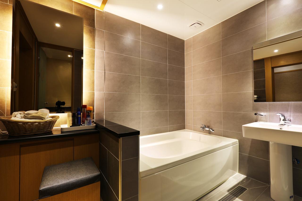 Bucheon Sr Hotel Dış mekan fotoğraf